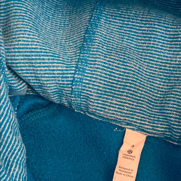 LULULEMON SCUBA HOODIE - Picture 7 of 7